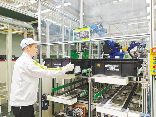 30余年深耕湖北 在漢擴(kuò)容3次 法雷奧車(chē)燈帶動(dòng)33家零部件企業(yè)聚鏈成群